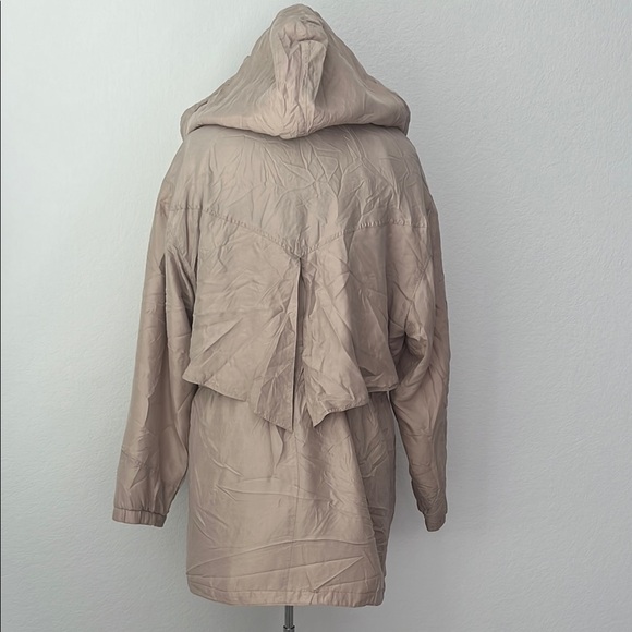 Partners Silk Hooded Jacket - Picture 2 of 12